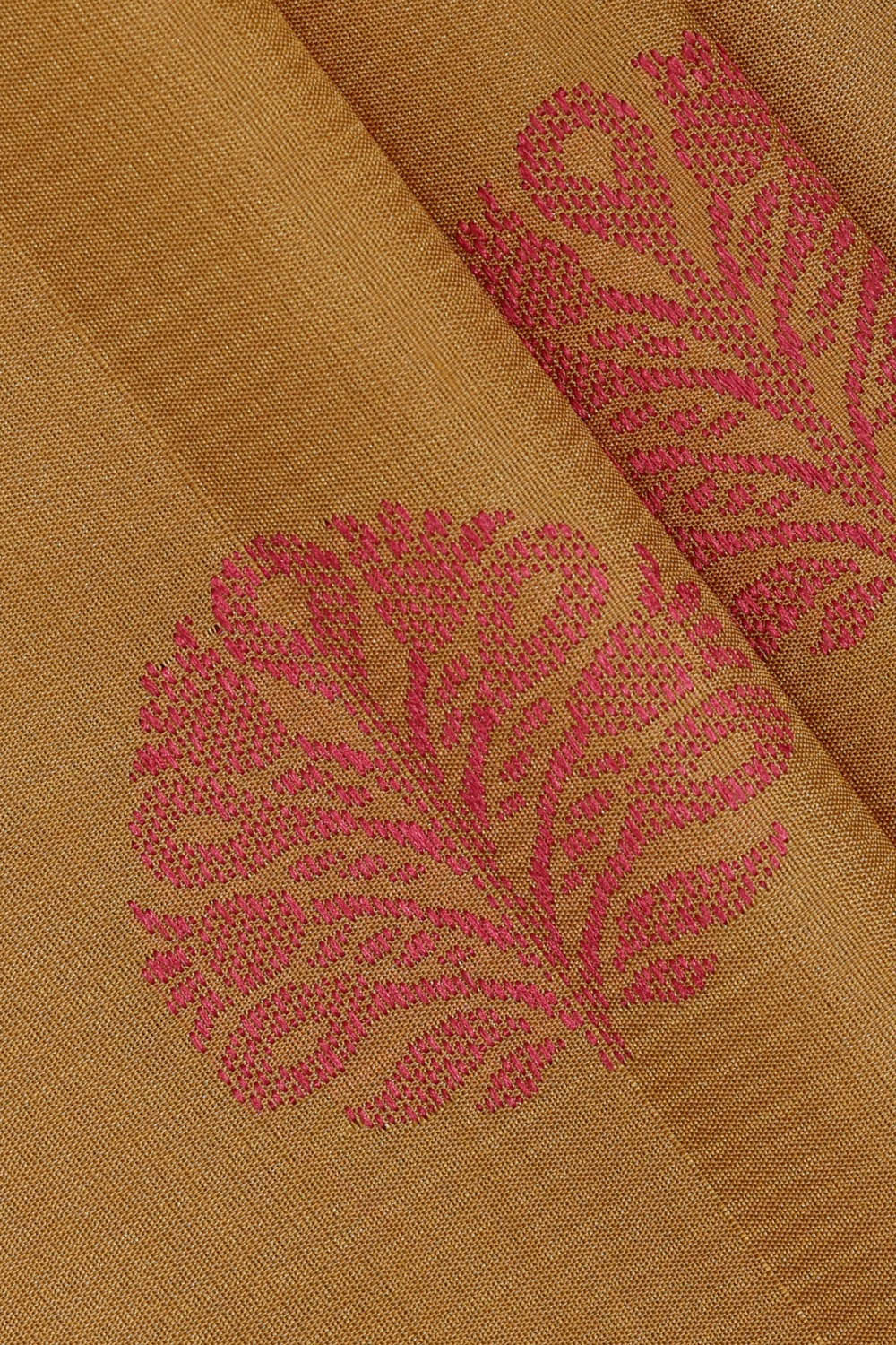 Image of Creamy Yellow Silk Saree